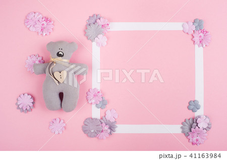 Empty white frame and diy paper flowers 41163984