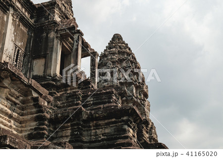 Towers of Angkor Wat temple in Siem Reap, Cambodia 41165020