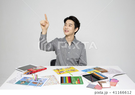 Types of profession concept photo - Photographer, Art therapist, instructor and so on. 041 Types of profession concept photo - Photographer, Art therapist, instructor and so on. 041 41166612