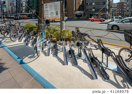 新宿駅南口自転車駐輪場 41168078