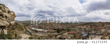 トルコ　カッパドキア　ユルギュップの街並み 41171545