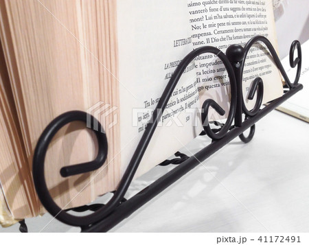 Lectern in a wrought iron 41172491