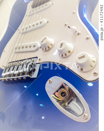 Electric guitar 41172492