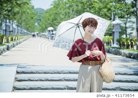 女性　旅行　鎌倉　ショートトリップ　散策　散歩　一人旅 41173654