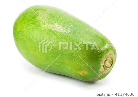 Green papaya isolated Green papaya isolated 41174636
