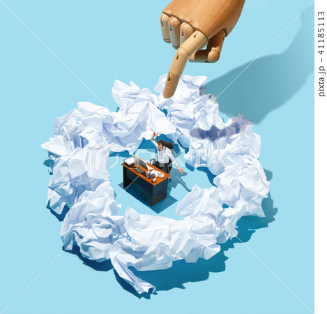 Shot from above of a stylish business man working on a laptop. 41185113