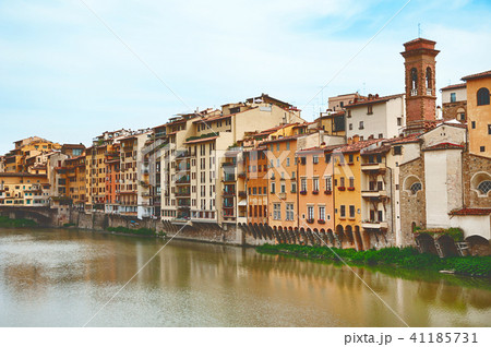 Old houses on the Arno River Old houses on the Arno River 41185731