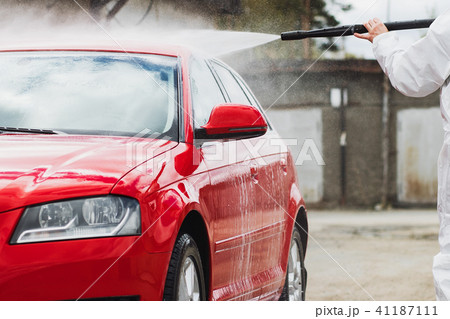 Summer Car Washing. Cleaning Car Using High Pressure Water 41187111