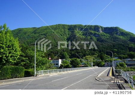 新緑の岩泉宇霊羅山 新緑の岩泉宇霊羅山 41190756