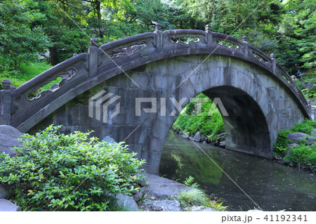 【東京都】小石川後楽園・円月橋 41192341