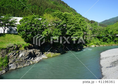 新緑の岩泉 41196361