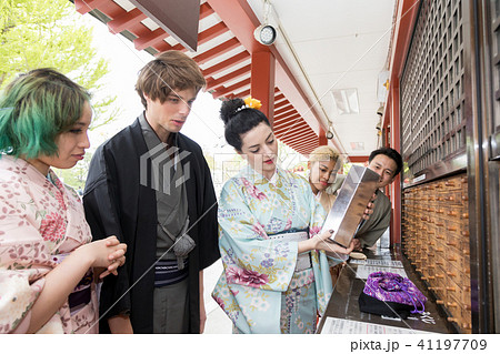 インバウンドツーリスト 観光　Inbound tourist sightseeing 41197709