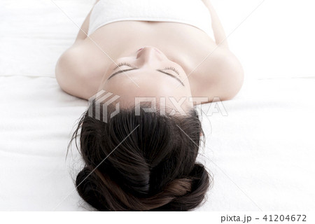 若い女性のエステイメージ 41204672