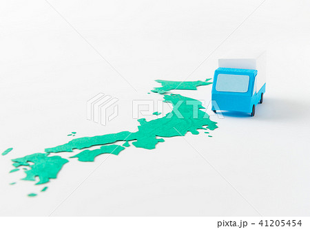 トラック　日本地図　物流　縦断　引っ越し　転居　転職　流通　移動 41205454