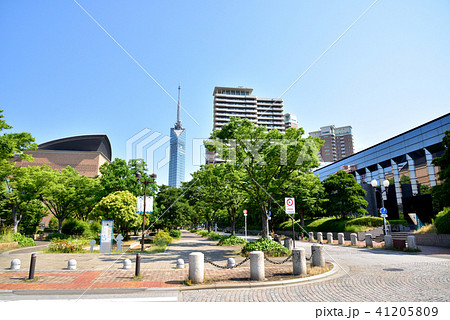 福岡市総合図書館 福岡タワー サザエさん通り 福岡市博物館の写真素材