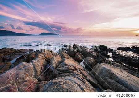 Long exposure image of Dramatic sky seascape Long exposure image of Dramatic sky seascape 41208067