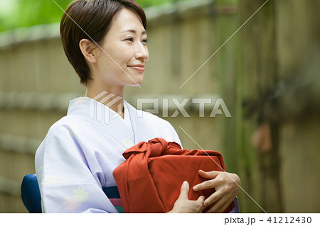 お中元 人物 訪問 お中元 人物 訪問 41212430