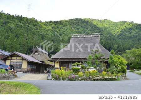 【京都府　南丹市】美山の茅葺き集落 41213885