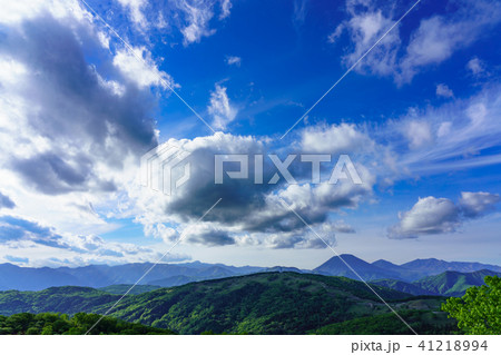 栃木県鹿沼市 象の鼻展望台より日光市方面の景色 男体山 栃木県鹿沼市 象の鼻展望台より日光市方面の景色 男体山 41218994