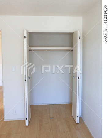 賃貸アパートの室内写真（新築） 41219095