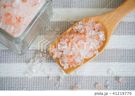 Himalayan pink salt in the spoon Himalayan pink salt in the spoon 41219770