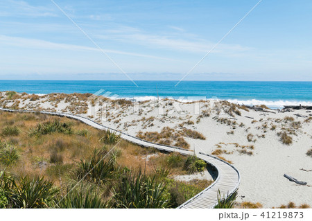 Walkway on sand beach Walkway on sand beach 41219873
