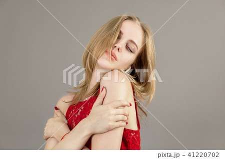 young blonde woman young blonde woman 41220702