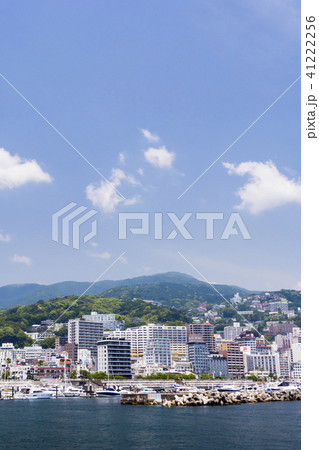 復活する熱海ホテル街と伊豆の山脈 復活する熱海ホテル街と伊豆の山脈 41222256