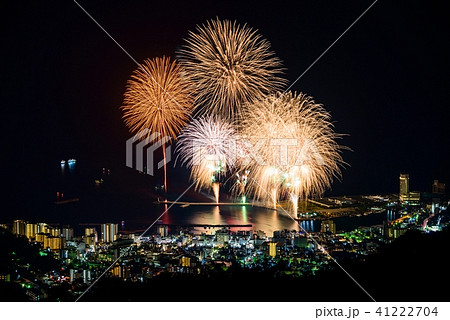 （静岡県）熱海100万ドルの夜景と海上花火 41222704