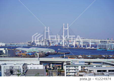 横浜ベイブリッジと横浜港の風景 41224974