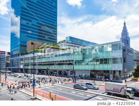 東京 新宿駅南口 東京 新宿駅南口 41225034