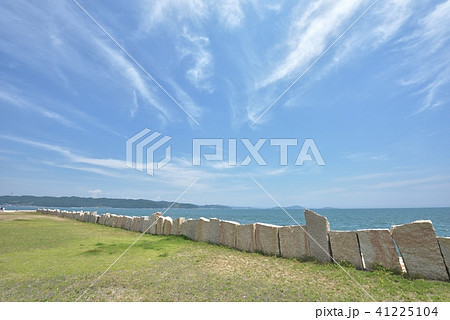 瀬戸内 犬島 花崗岩の壁と海と空 瀬戸内 犬島 花崗岩の壁と海と空 41225104