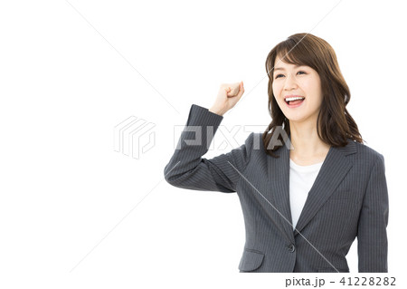 ビジネスウーマン　応援　ガッツポーズ 41228282