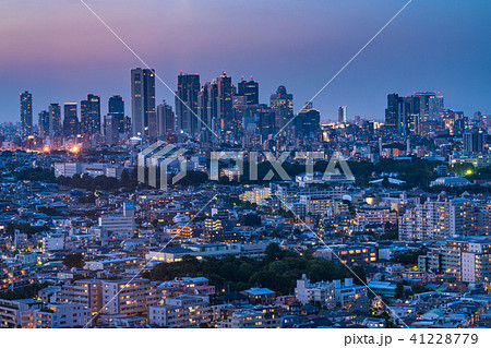 東京都 新宿副都心を望む夜景の写真素材