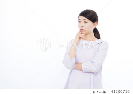 30代女性 30代女性 41230716