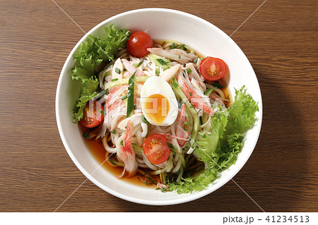 サラダうどん　俯瞰 41234513