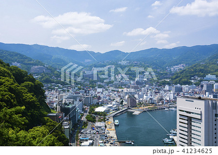 復活する熱海ホテル街と伊豆箱根の山脈 復活する熱海ホテル街と伊豆箱根の山脈 41234625