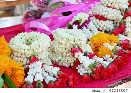 Jasmine garland in market 41238367