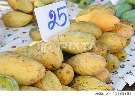 Ripe mango in street food Ripe mango in street food 41238382