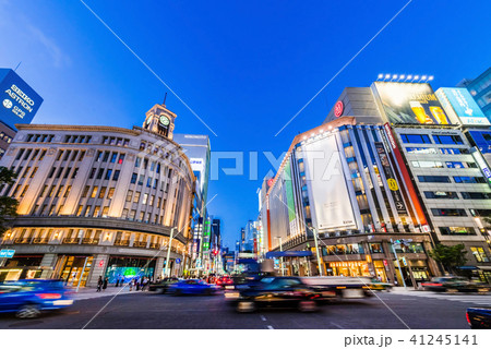 銀座四丁目の夜景 41245141