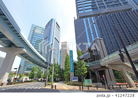 汐留シオサイトのビル街　港区 41247228