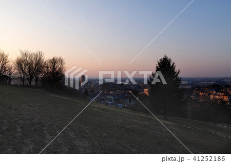 【夕景・夜景 名所】桜ヶ丘公園 ゆうひの丘 41252186