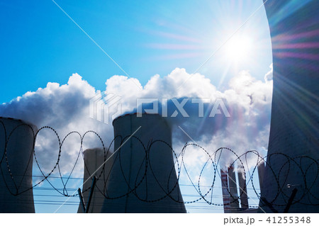 Power Plant bihand Fence with Barbed Wire. 41255348