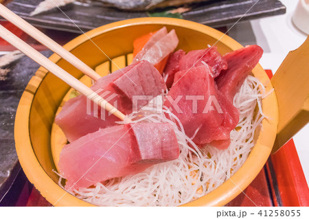 Japanese food set , sashimi 41258055