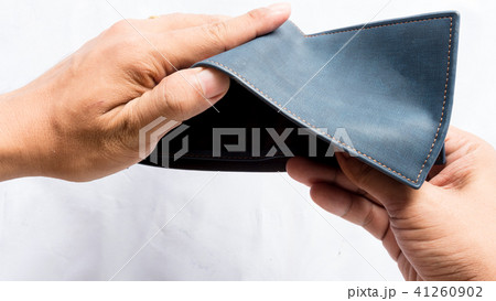 Wallet empty and no money hold in his hand Wallet empty and no money hold in his hand 41260902