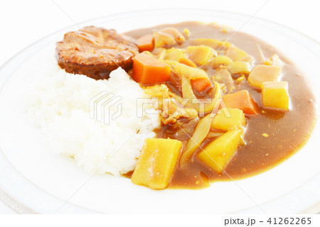 おいしそうなカレーライス おいしそうなカレーライス 41262265