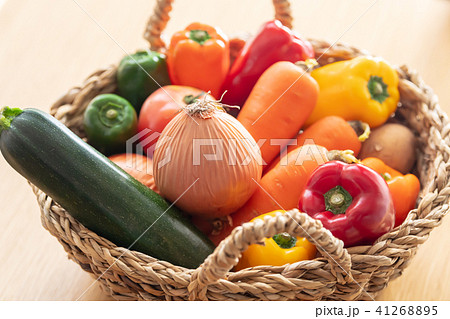 野菜カゴ盛り 41268895