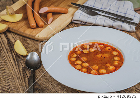 Frankfurt soup with sausage 41269575