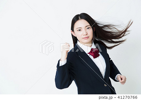 高校生 勉強 塾 女性 走る 女の子 通学 高校生 勉強 塾 女性 走る 女の子 通学 41270766