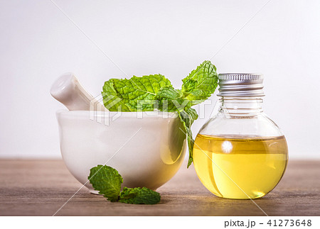 Aroma essential oil from a peppermint Aroma essential oil from a peppermint 41273648